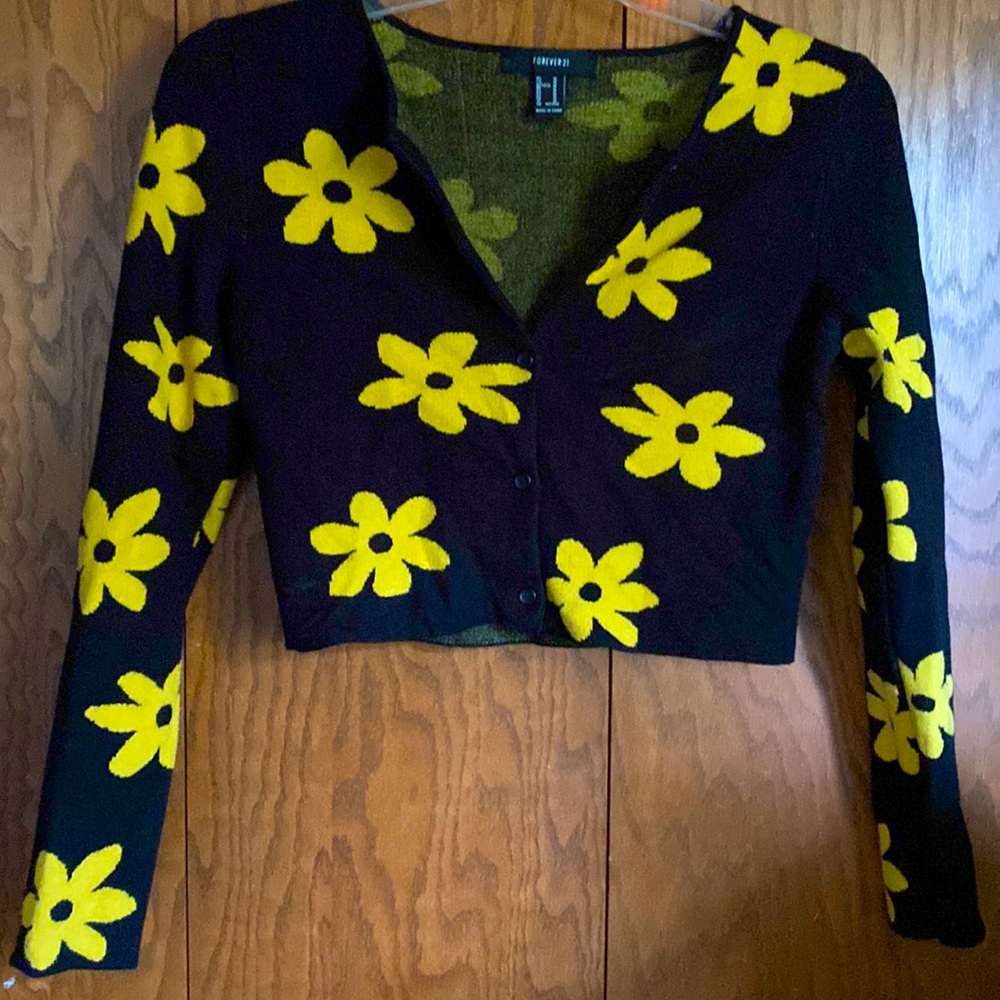 Crop sweater